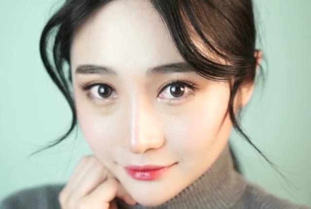 交警护送身体不适考生顺利赴考